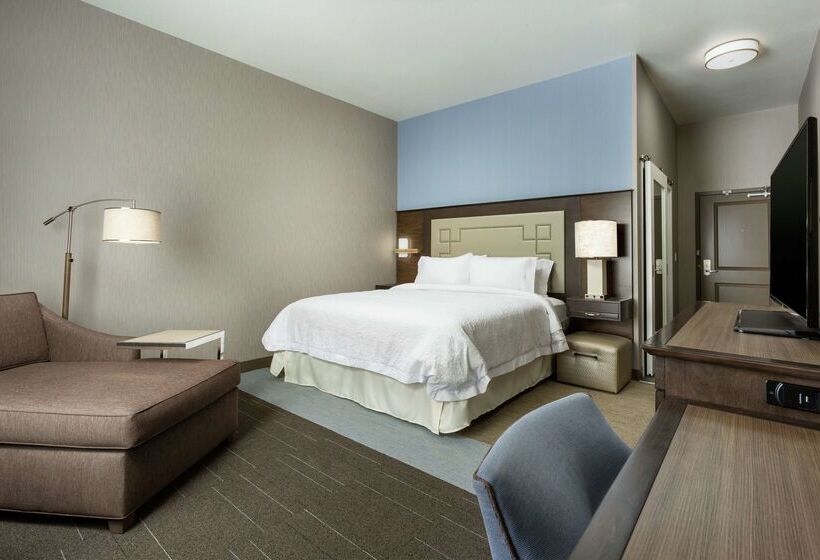 هتل Hampton Inn & Suites Napa