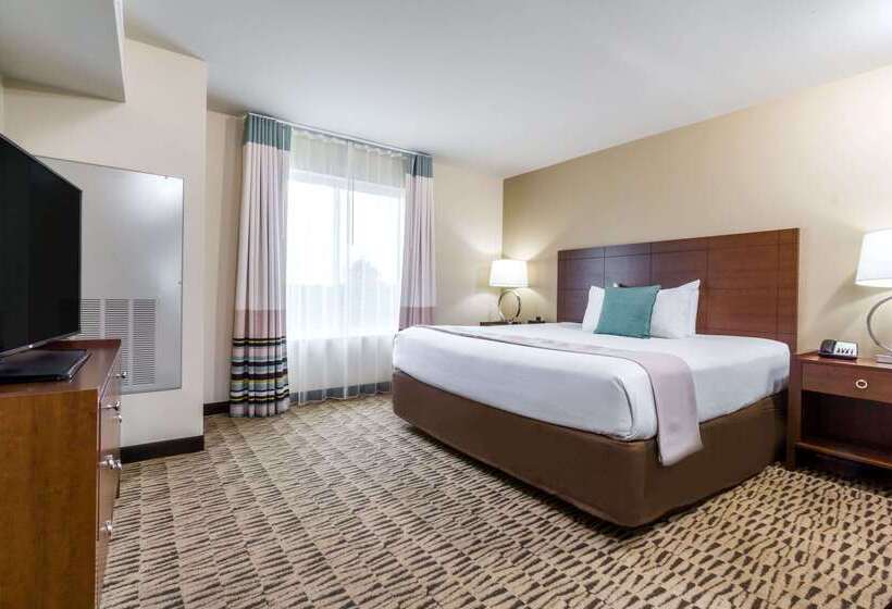 هتل Hawthorn Suites By Wyndham Wheeling At The Highlands