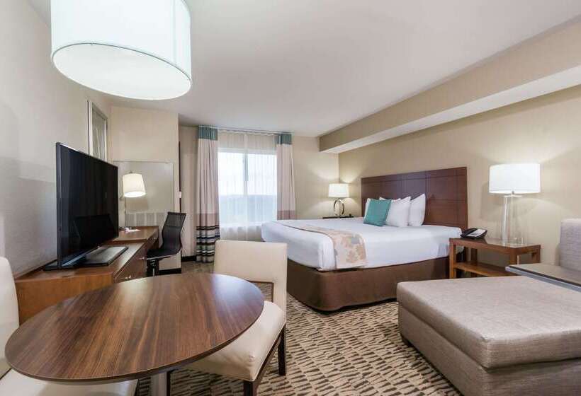 Hotel Hawthorn Suites By Wyndham Wheeling Triadelphia At Highlands