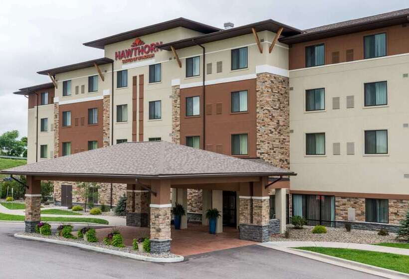 هتل Hawthorn Suites By Wyndham Wheeling At The Highlands