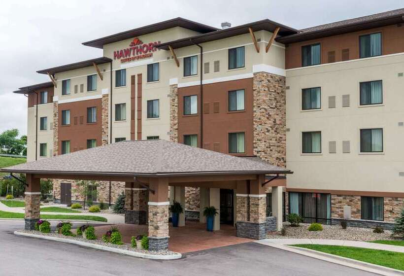 Hotel Hawthorn Suites By Wyndham Wheeling Triadelphia At Highlands