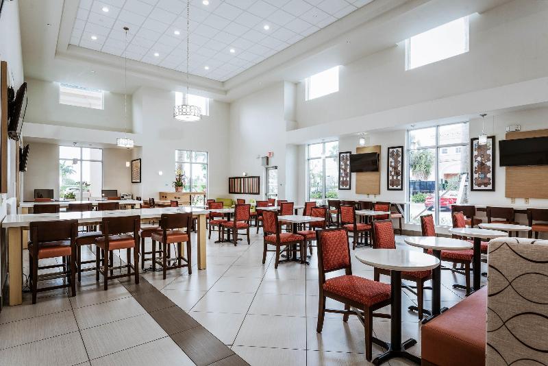 هتل Holiday Inn Express & Suites Boynton Beach East, An Ihg