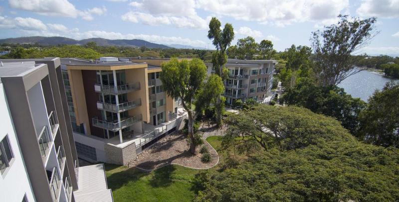 هتل Itara Apartments