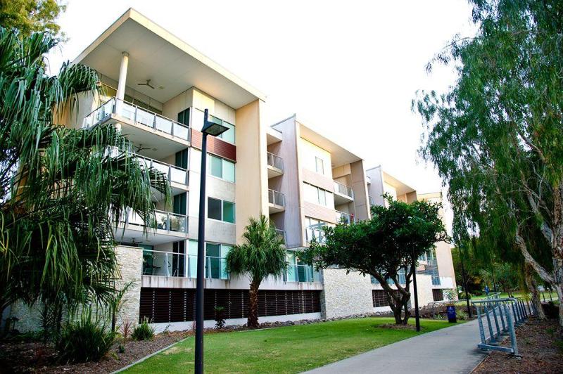 هتل Itara Apartments