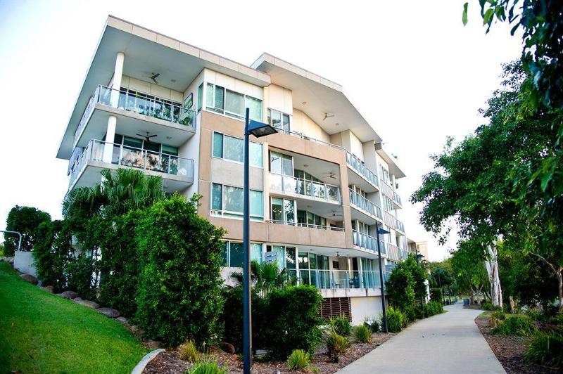 هتل Itara Apartments