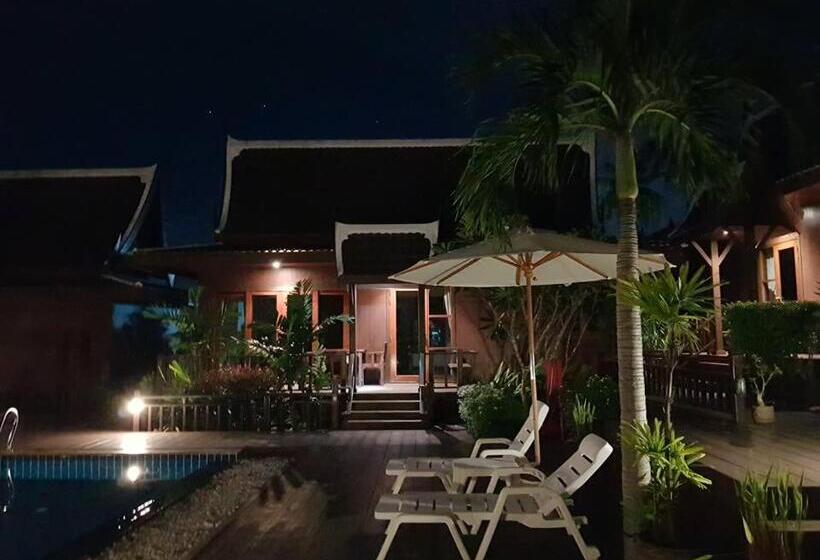 هتل Kaya Mani Thai Villa Resort