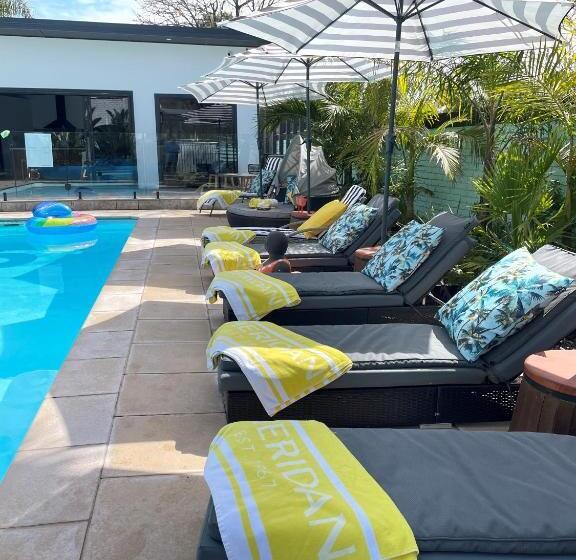 Отель Mulwala Resort