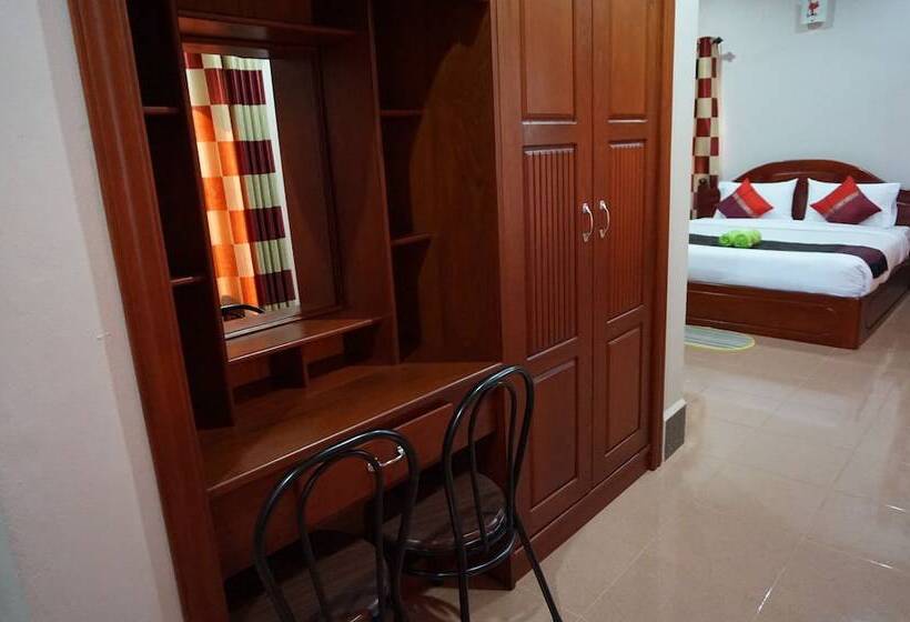 فندق Phetphaylin