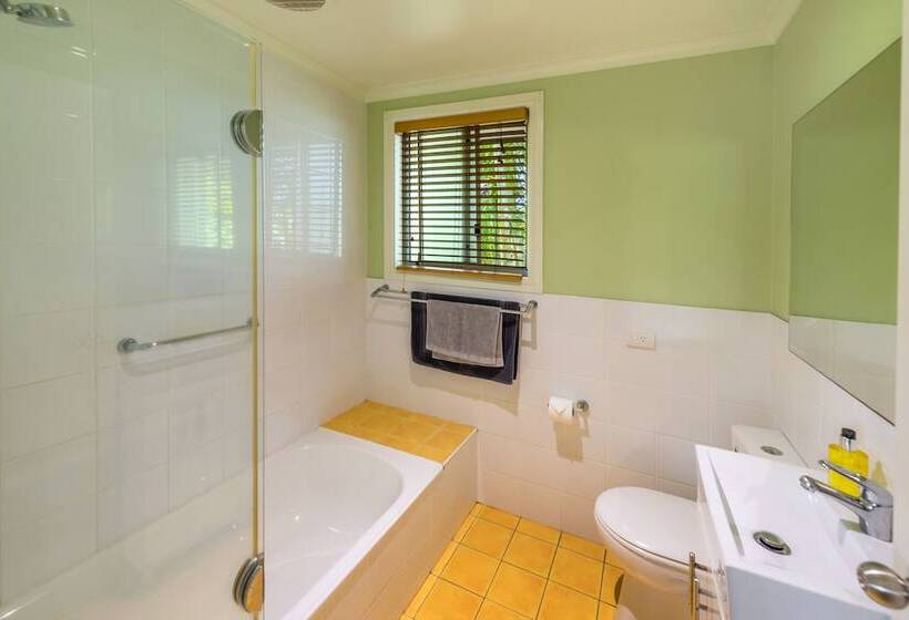 Fotos del hotel Safety Beach Ocean Bungalows:  17
