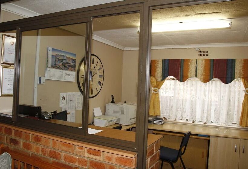 펜션 Kalahari Guest House