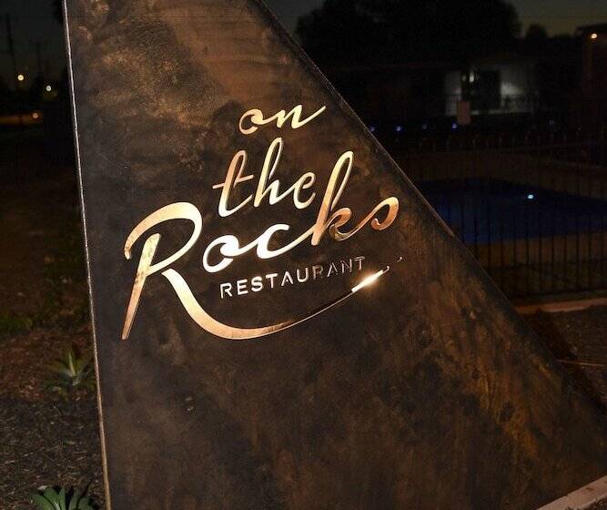 The Rocks Motel