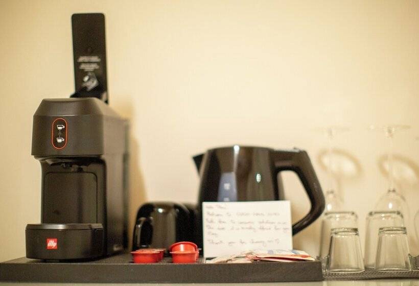 تختخواب و صبحانه Corso Grand Suites