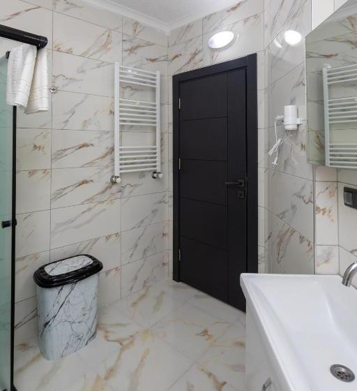 فندق Moonlight Suite