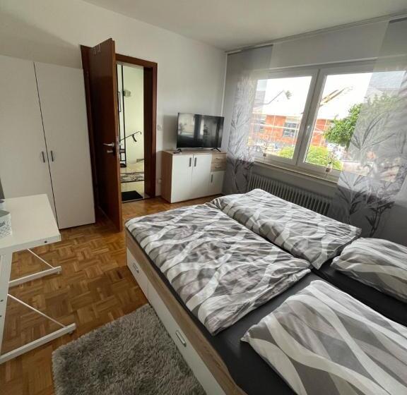 פנסיון Haus Haller 5
