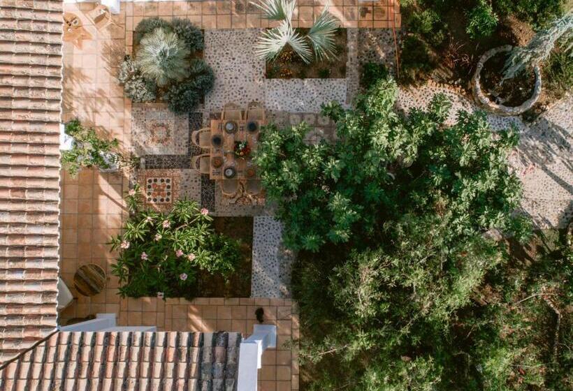 ホテル San Roque Suites De Monda