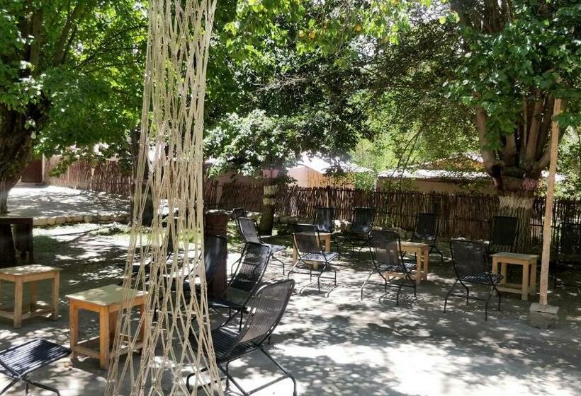 فندق The Silk Route Cottages