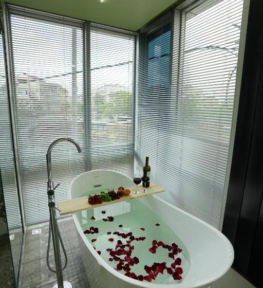 Dream House 22