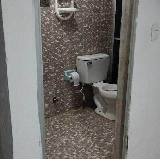 هتل کپسول Dayanda