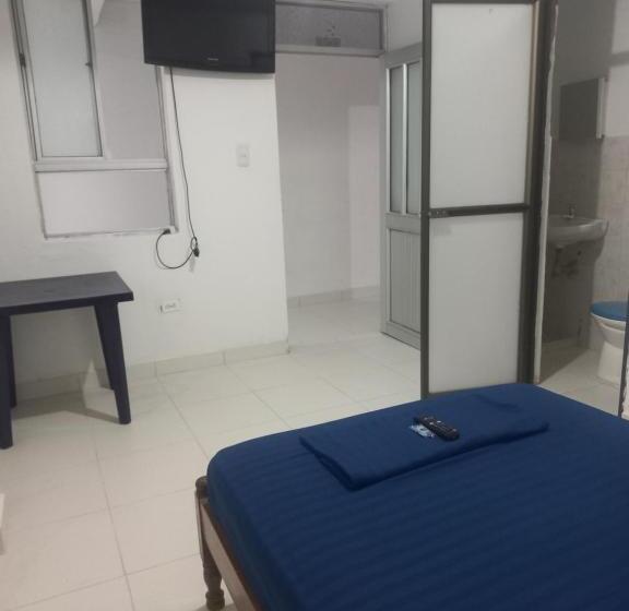 هتل کپسول Dayanda