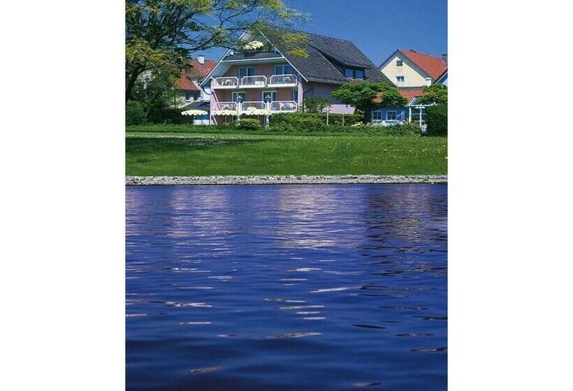 پانسیون Strand Café Mit Gästehaus Charlotte