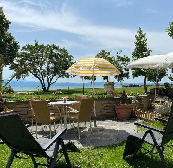 پانسیون Strand Café Mit Gästehaus Charlotte