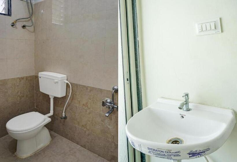 Collection O Hotel Park Inn Residency