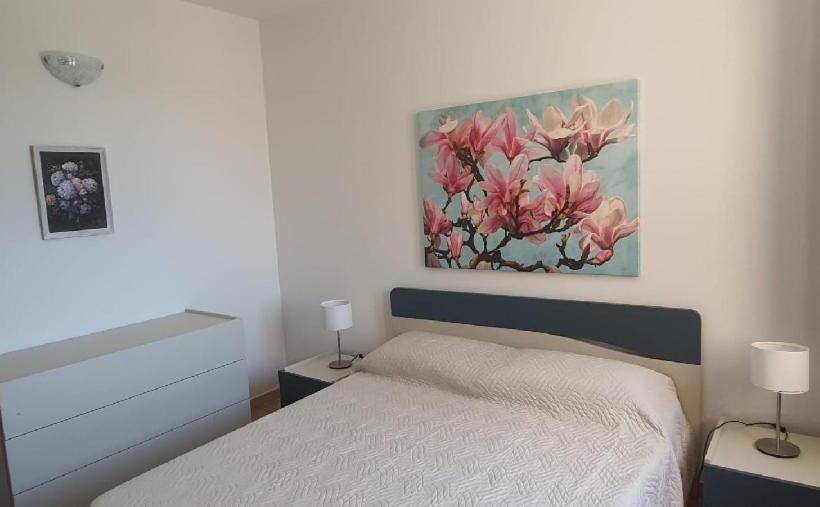 Corte Dei Fiori Acquaviva Apartments