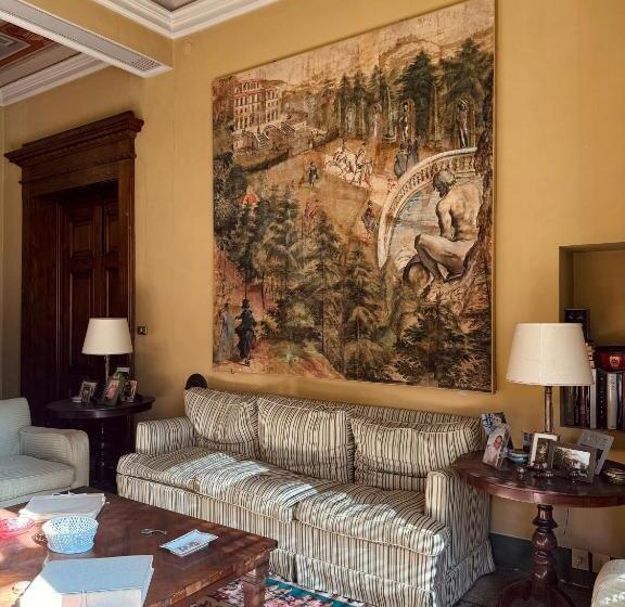 پانسیون Palazzo Lucangeli
