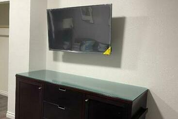 هاستل Golden Kent Motel