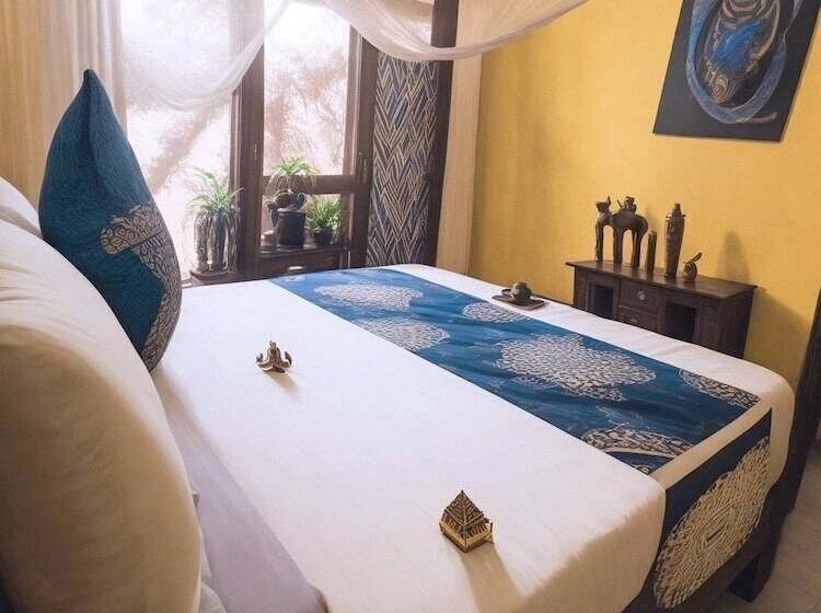 مبيت وإفطار Amber Lodge