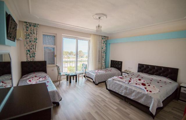 تختخواب و صبحانه Deniz Otel