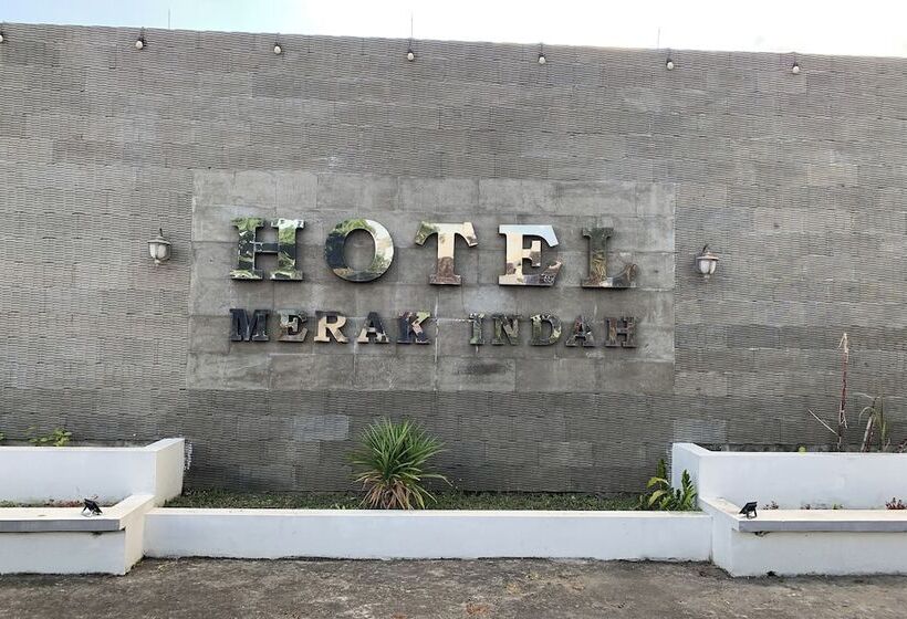 فندق Merak Indah