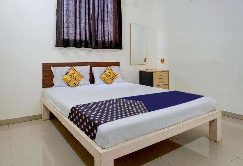 בית מלון כפרי Spot On Angan