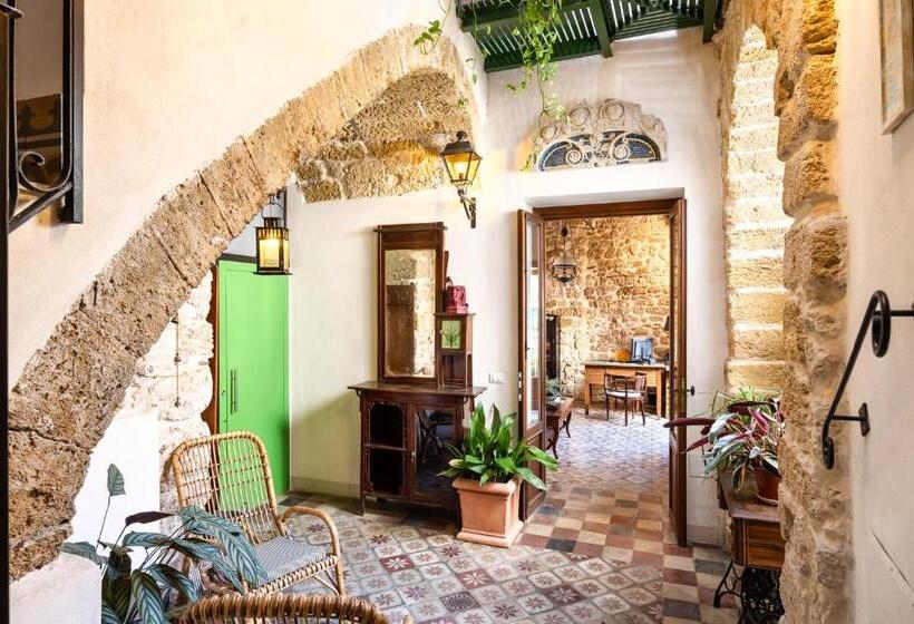 تختخواب و صبحانه Sette Fate Suites