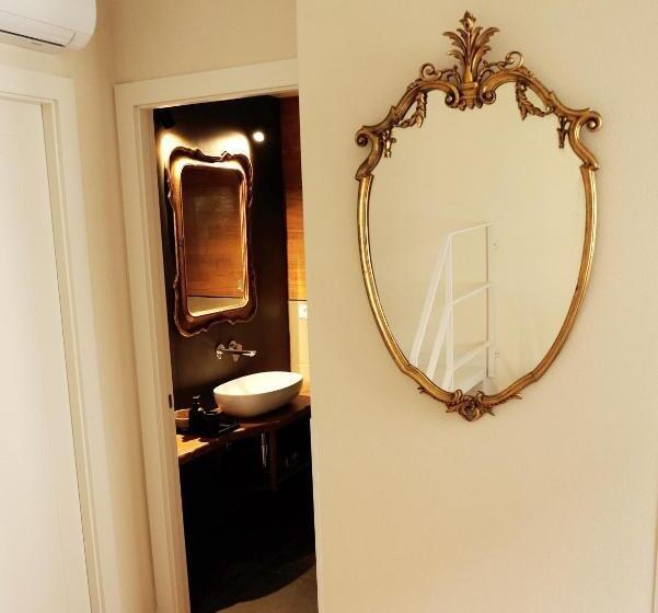 تختخواب و صبحانه Sette Fate Suites