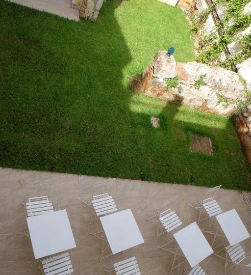 تختخواب و صبحانه Sette Fate Suites