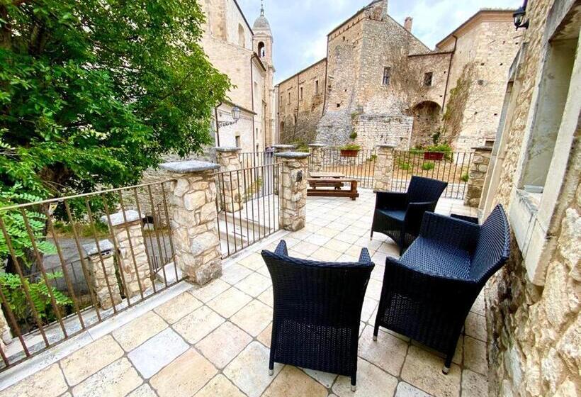 بنسيون Affittacamere Porta Majella