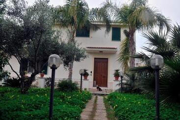 پانسیون La Villa