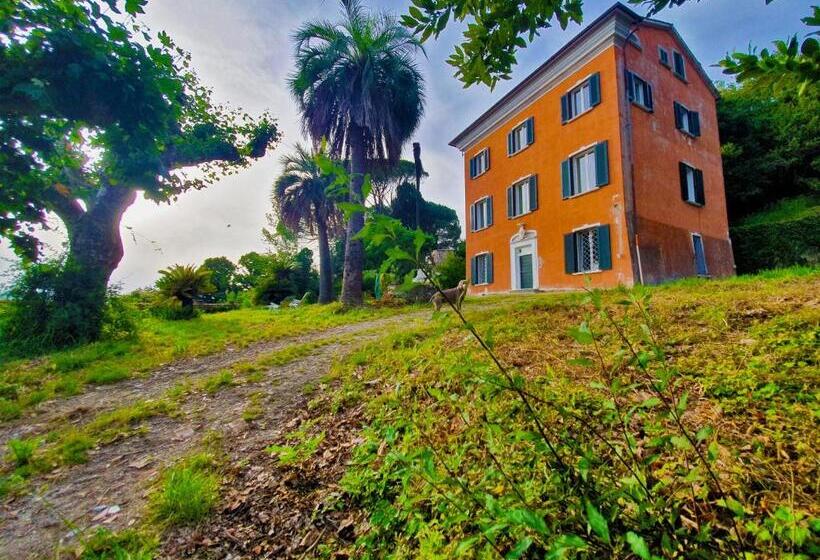 پانسیون Villa De Benedetti