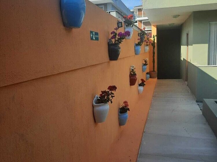 Seren Otel çeşme