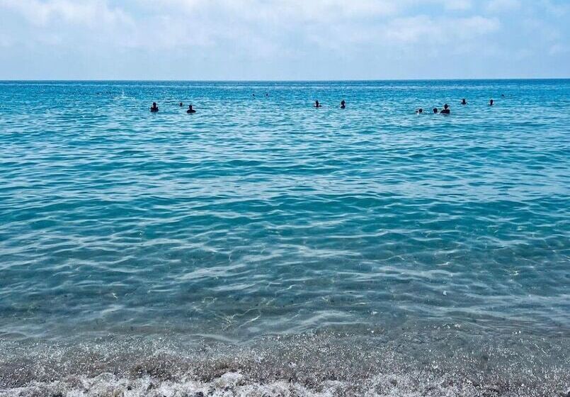 Seren Otel çeşme