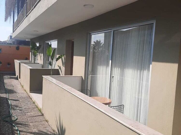 Seren Otel çeşme