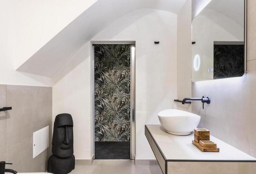 تختخواب و صبحانه Lior Apartment