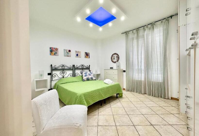 تختخواب و صبحانه Normanni 28   Private And Guest House