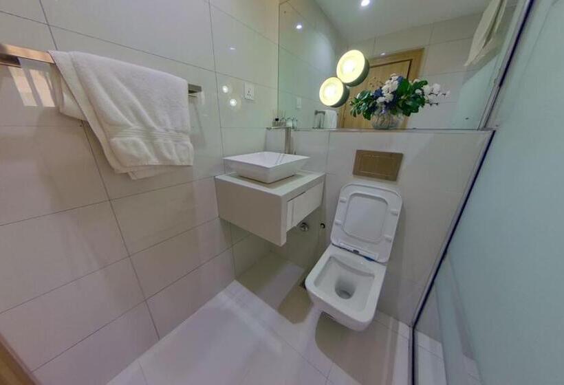 هتل C. Apartments Annex