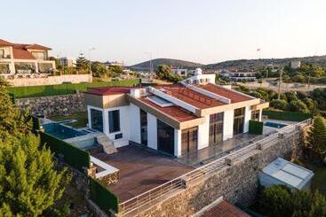 هتل Costa Linn Premium