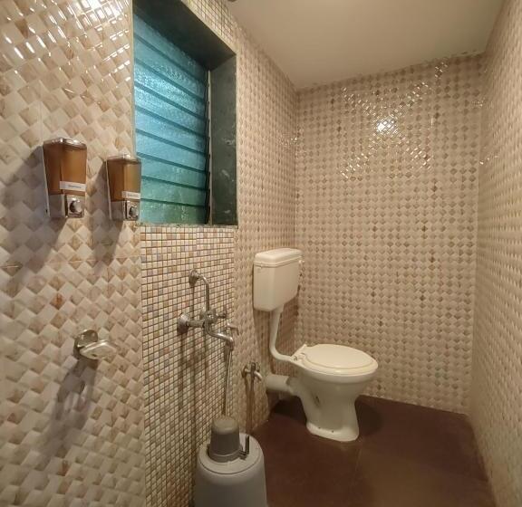 בית מלון כפרי Opulence Resort Awas Alibaug