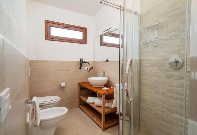 بنسيون Rooms Tavolara