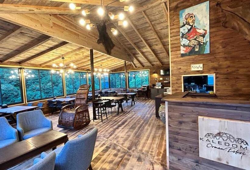 מלון כמוסות Kaledome Orman Evleri