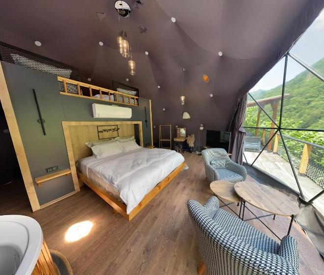 מלון כמוסות Kaledome Orman Evleri